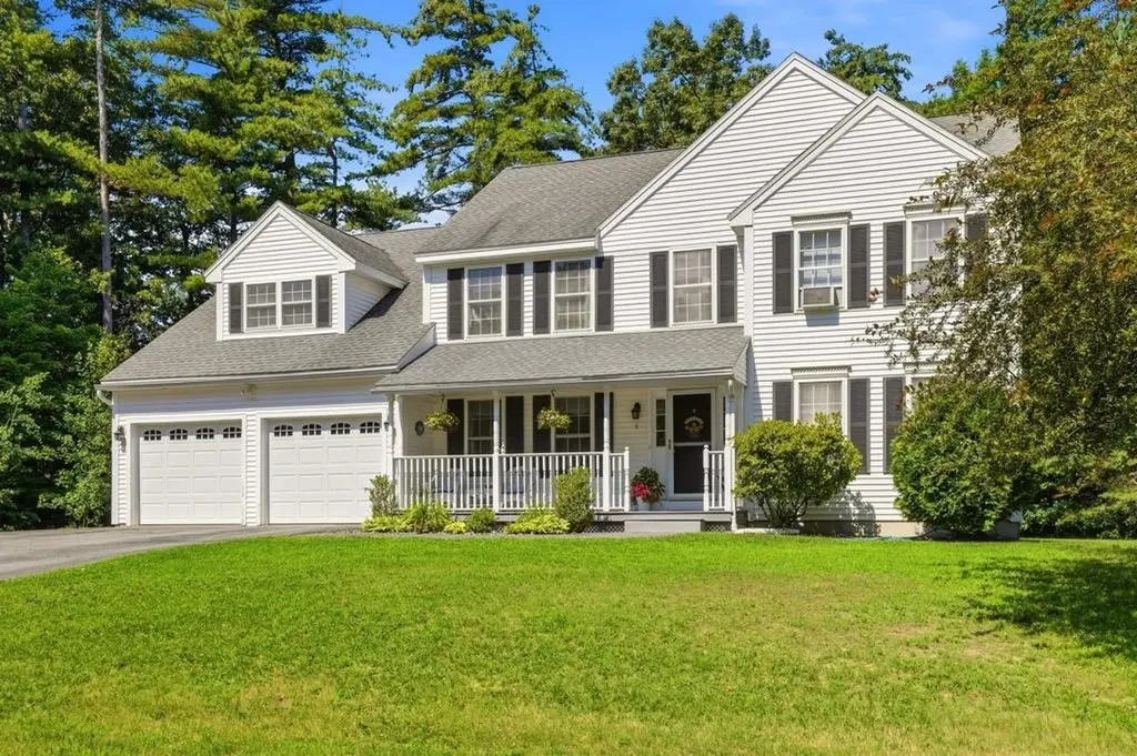 6 Hickory Hill Road Pelham NH 03076
