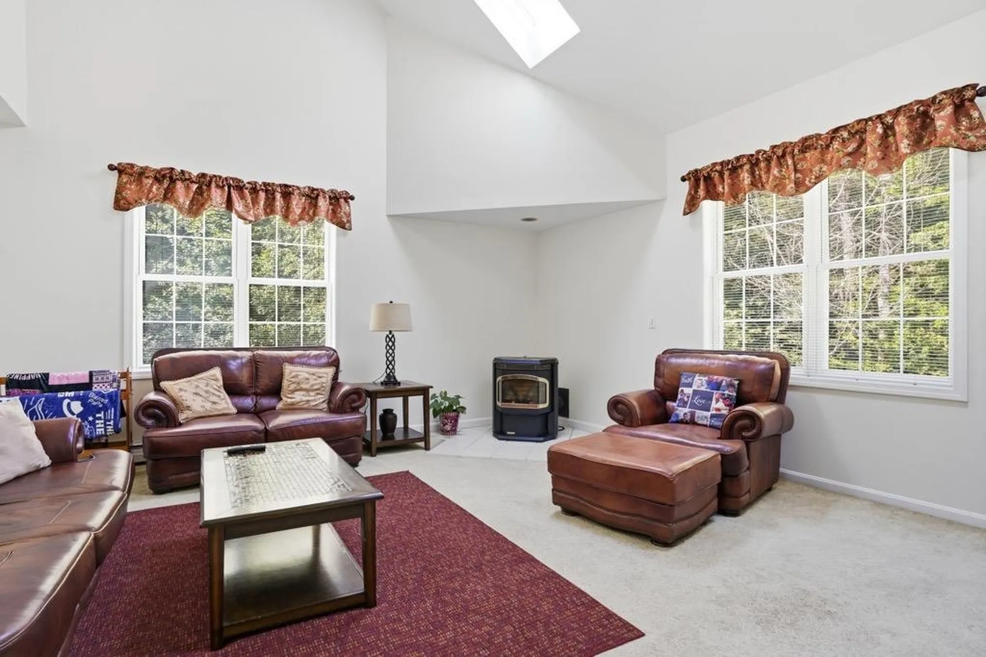 6 Hickory Hill Road Pelham NH 03076