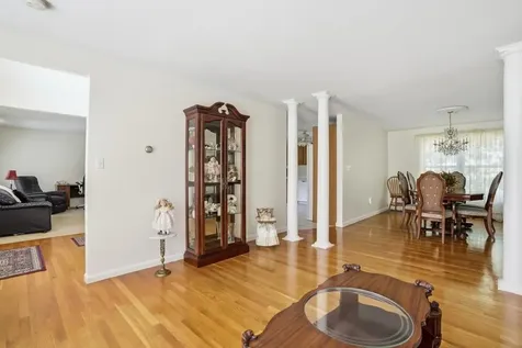 6 Hickory Hill Road Pelham NH 03076