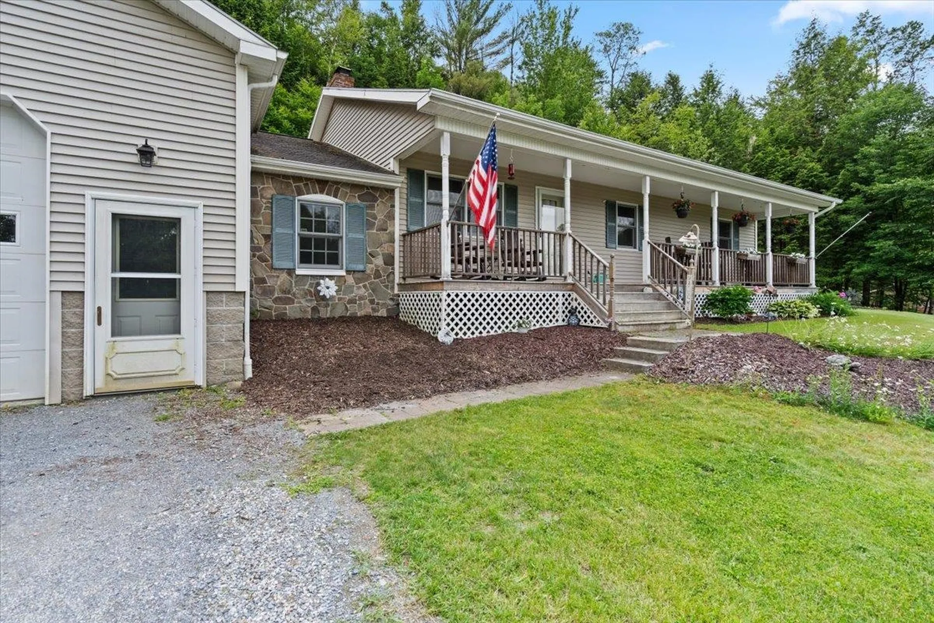 3992 Main Road Huntington VT 05462