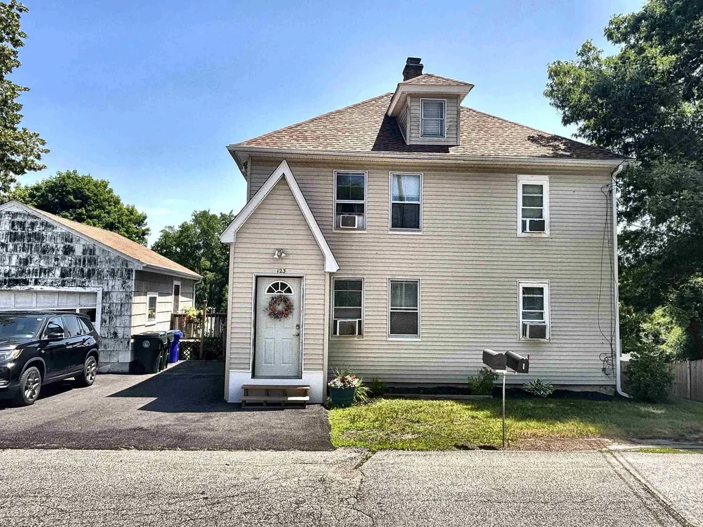123 Watts Street Manchester NH 03104