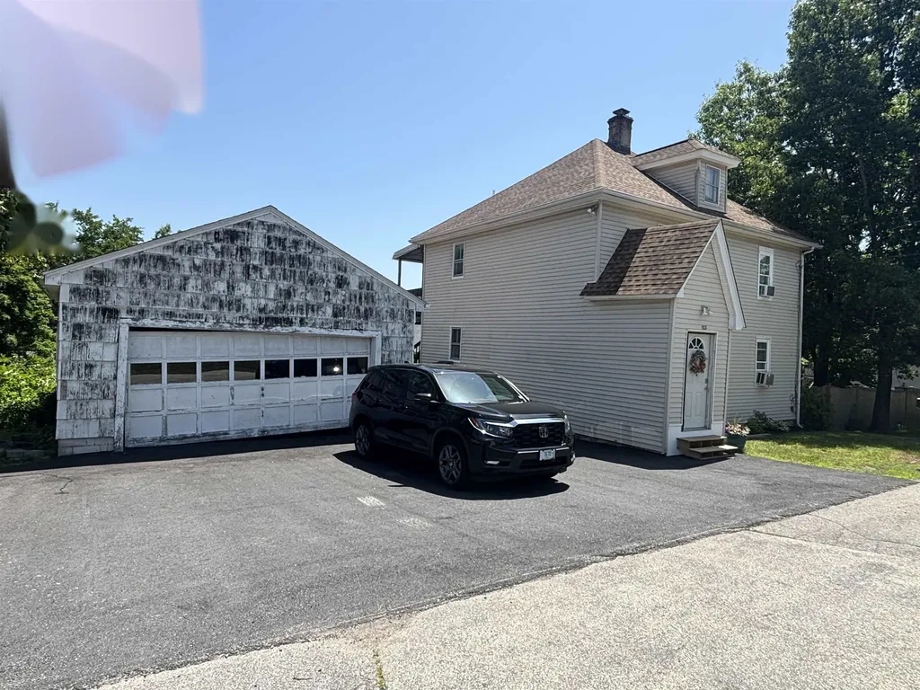 123 Watts Street Manchester NH 03104