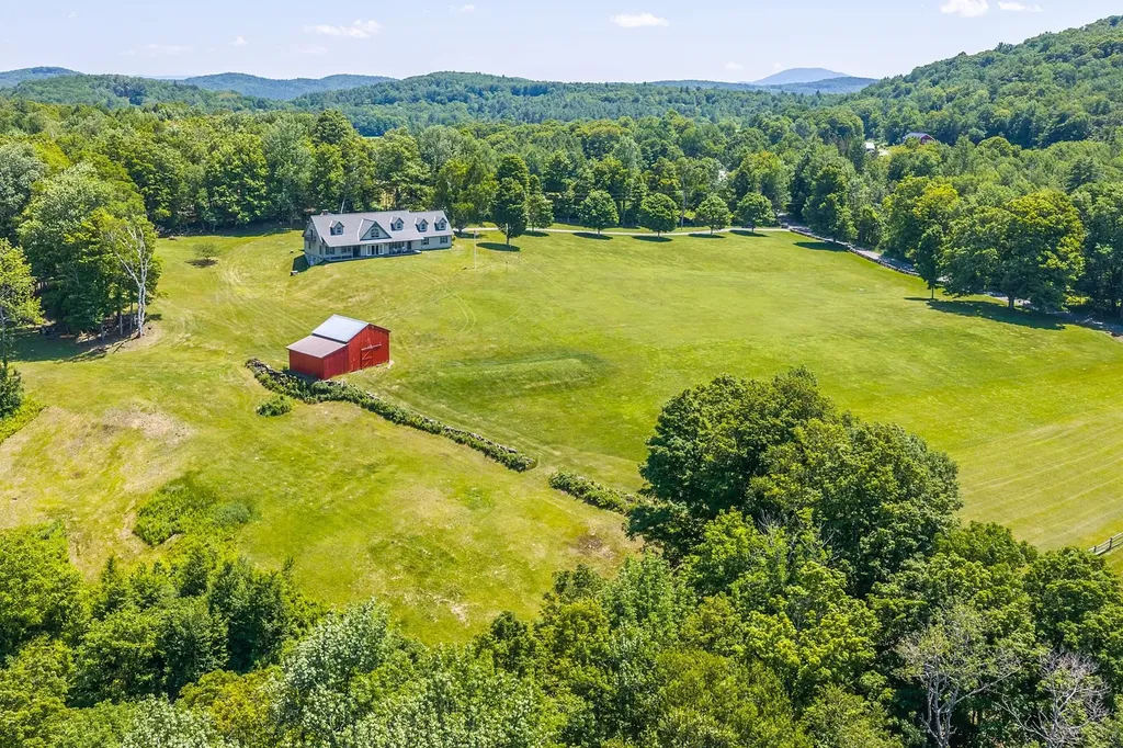 915 Peterkin Hill Road Woodstock VT 05091