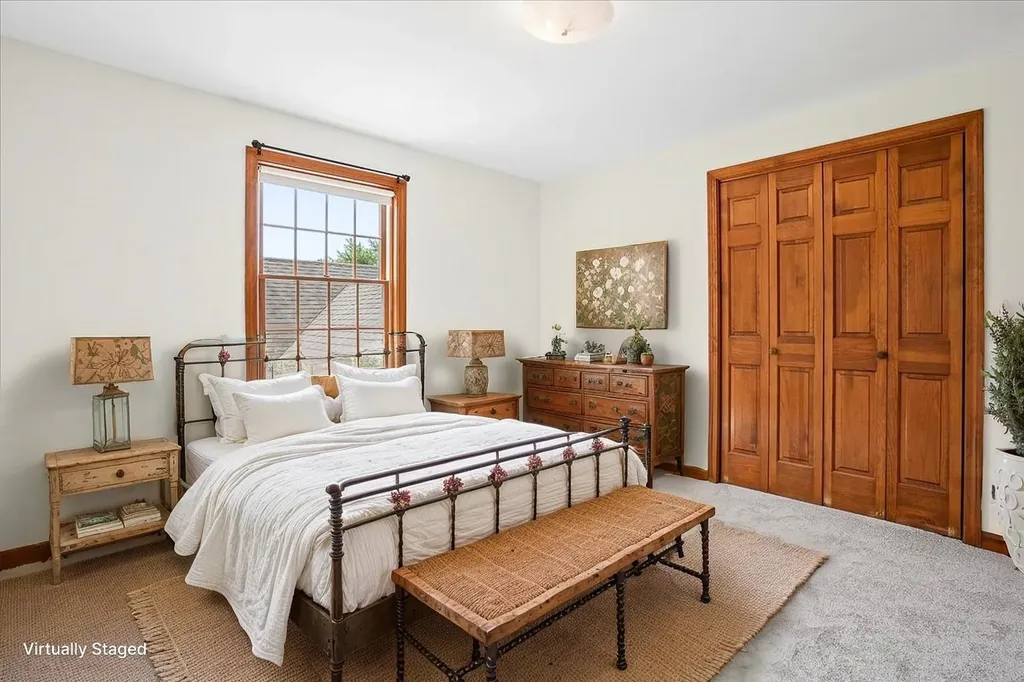 106 Gorham Pond Road Goffstown NH 03045