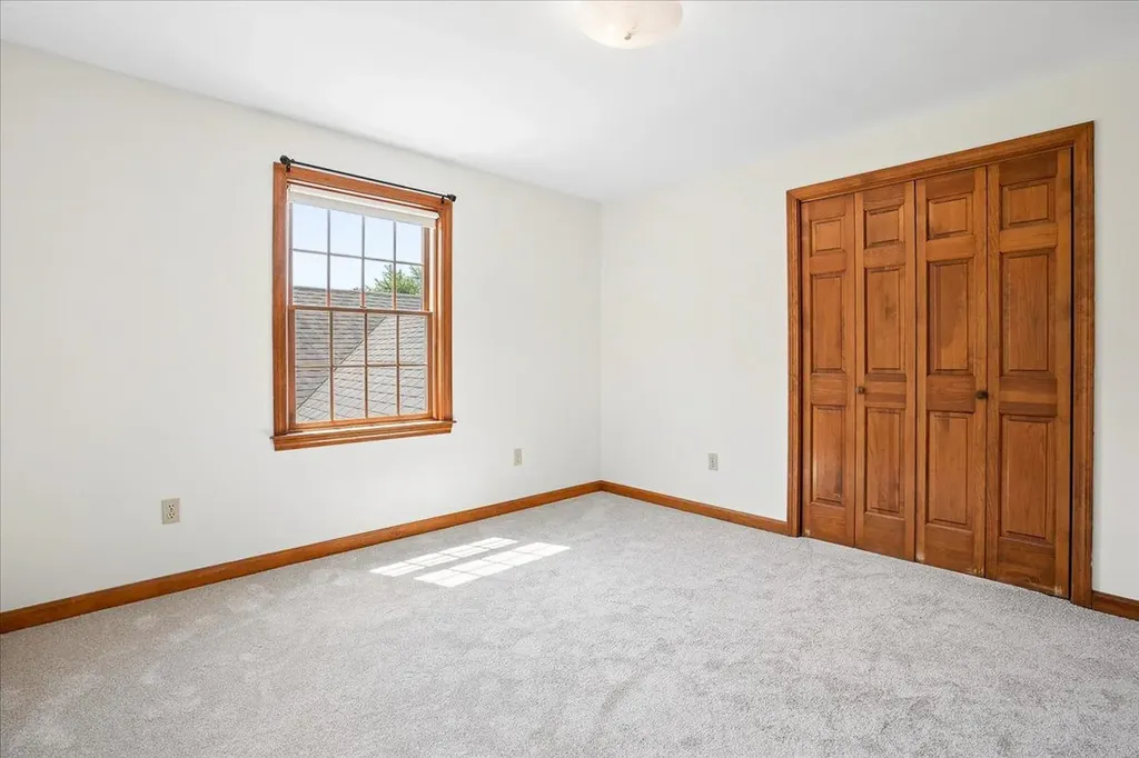 106 Gorham Pond Road Goffstown NH 03045