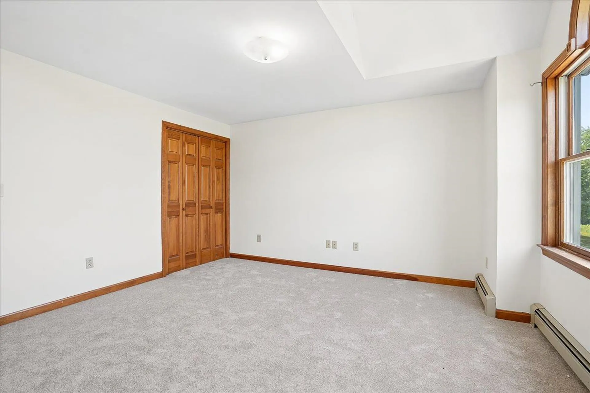 106 Gorham Pond Road Goffstown NH 03045