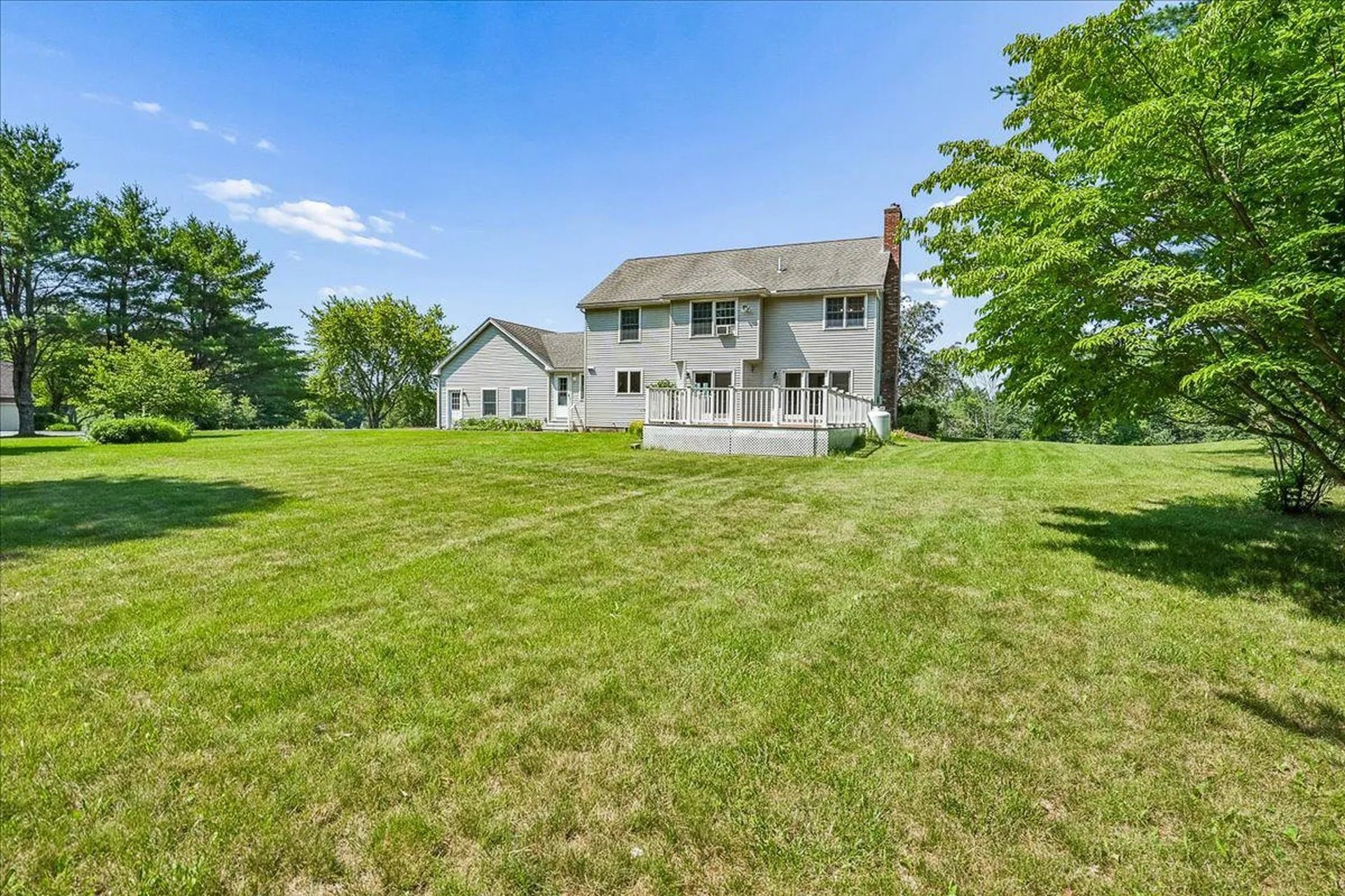 106 Gorham Pond Road Goffstown NH 03045