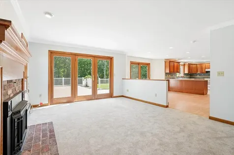 106 Gorham Pond Road Goffstown NH 03045