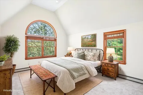 106 Gorham Pond Road Goffstown NH 03045