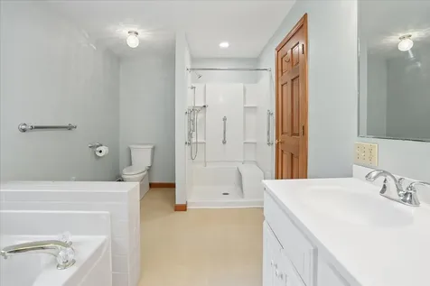 106 Gorham Pond Road Goffstown NH 03045