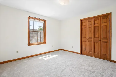 106 Gorham Pond Road Goffstown NH 03045