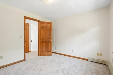 106 Gorham Pond Road Goffstown NH 03045