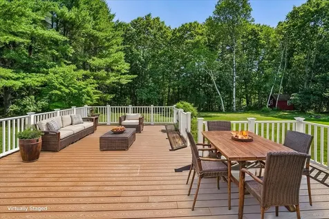 106 Gorham Pond Road Goffstown NH 03045