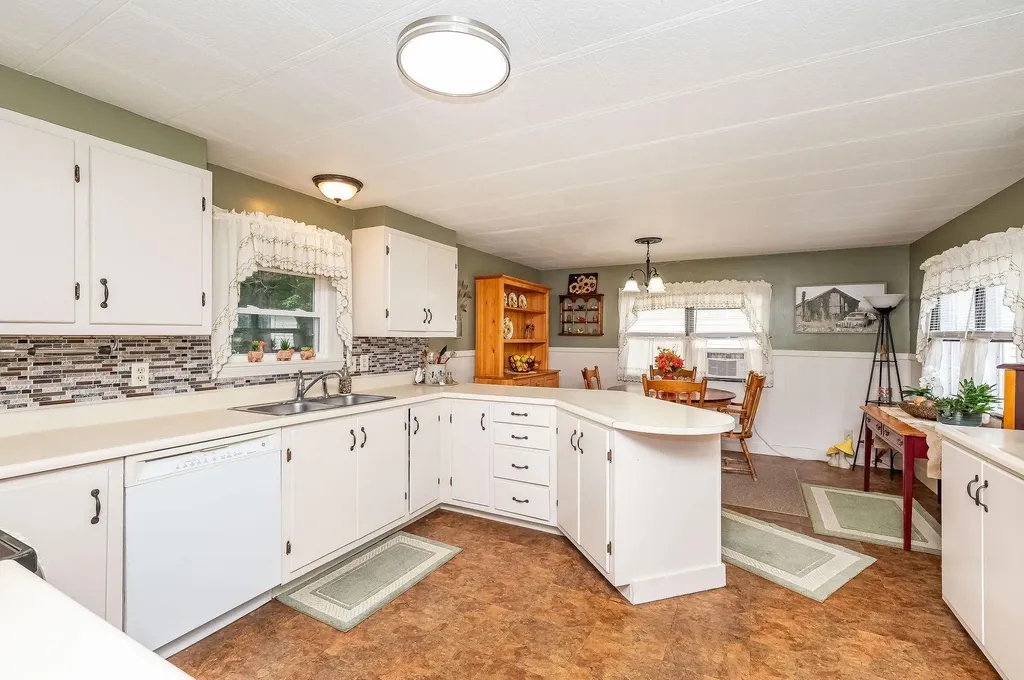 27 Worster Road Berwick ME 03901