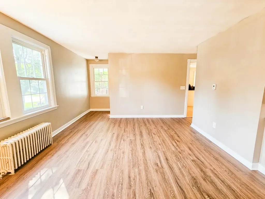 11 Nash Parkway Somersworth NH 03878
