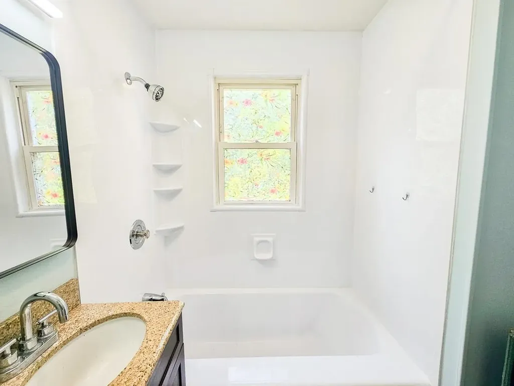 11 Nash Parkway Somersworth NH 03878