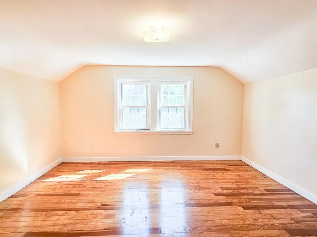 11 Nash Parkway Somersworth NH 03878