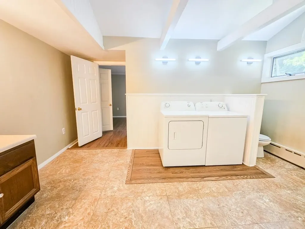 11 Nash Parkway Somersworth NH 03878
