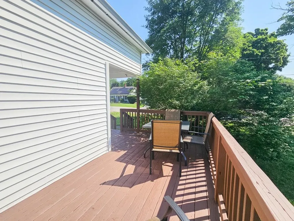 11 Nash Parkway Somersworth NH 03878