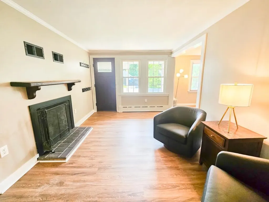 11 Nash Parkway Somersworth NH 03878