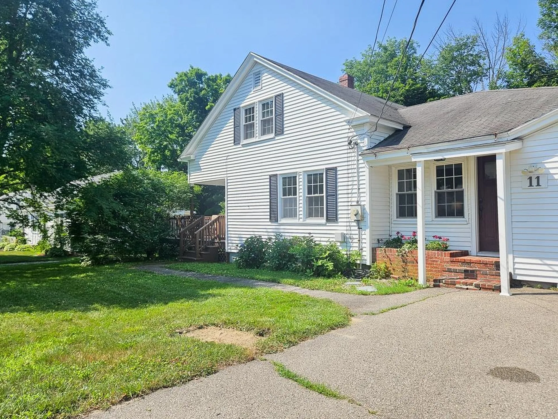 11 Nash Parkway Somersworth NH 03878
