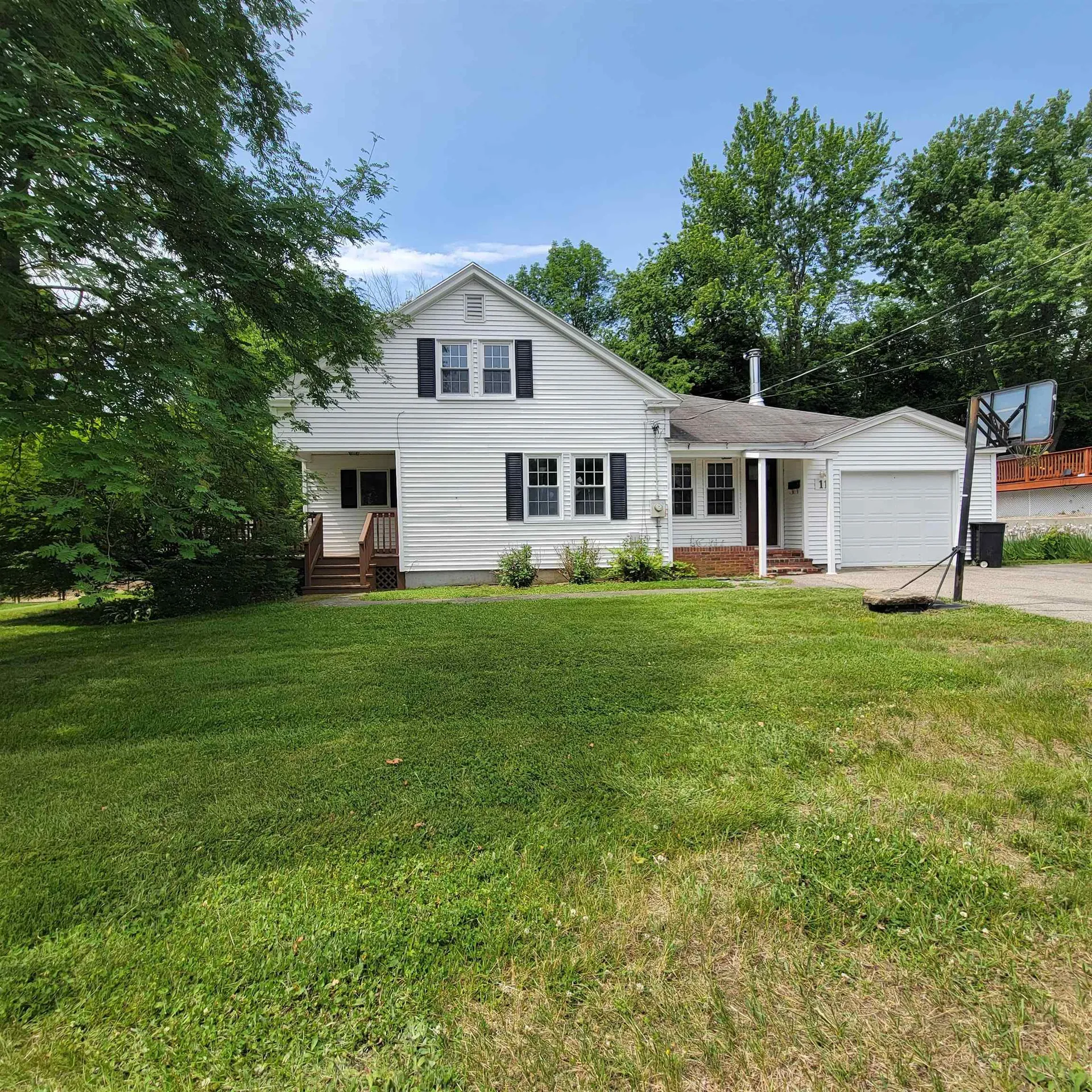 11 Nash Parkway Somersworth NH 03878