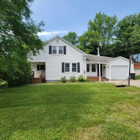 11 Nash Parkway Somersworth NH 03878