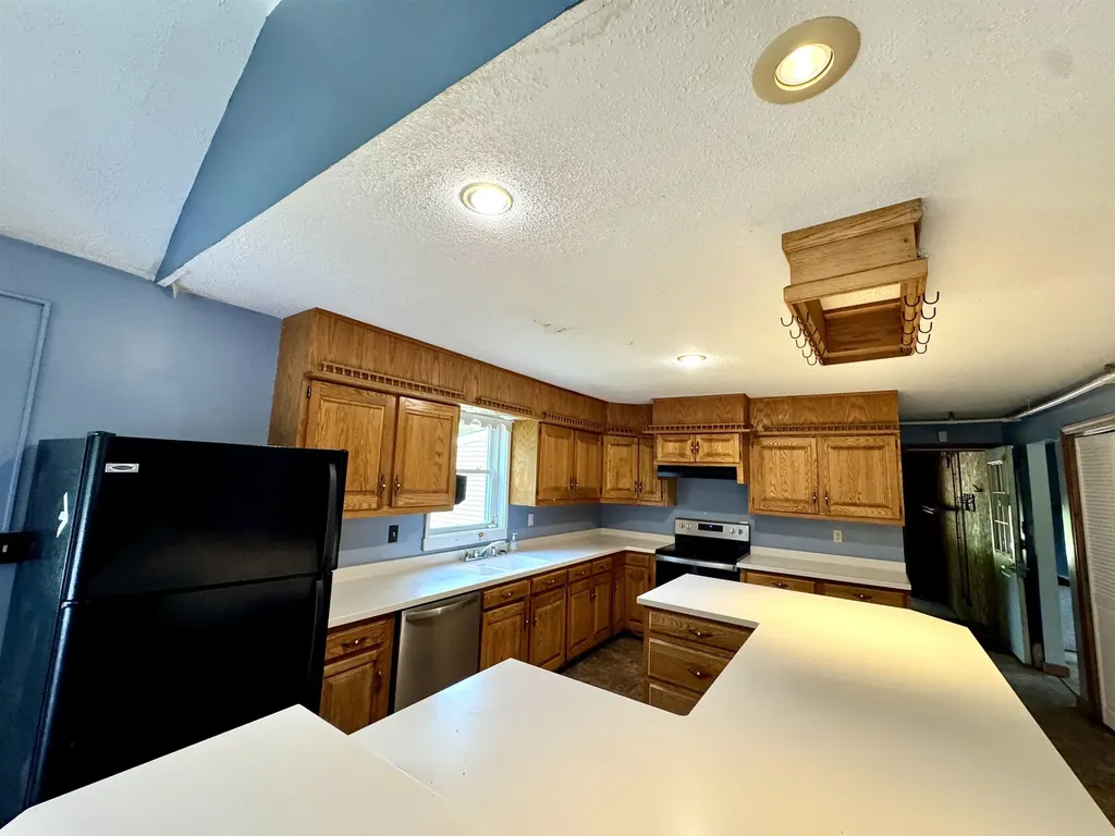 18 Stoddard Road Columbia NH 03576