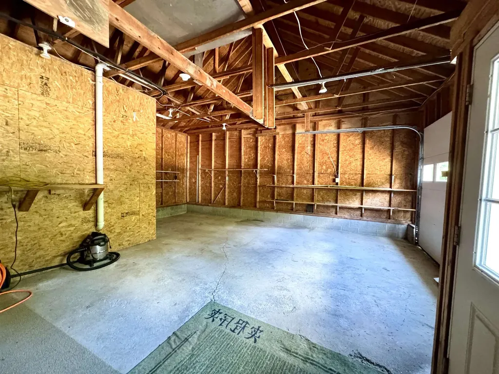 18 Stoddard Road Columbia NH 03576