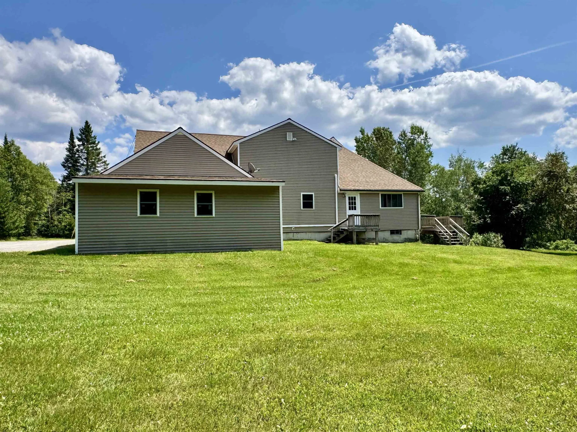 18 Stoddard Road Columbia NH 03576