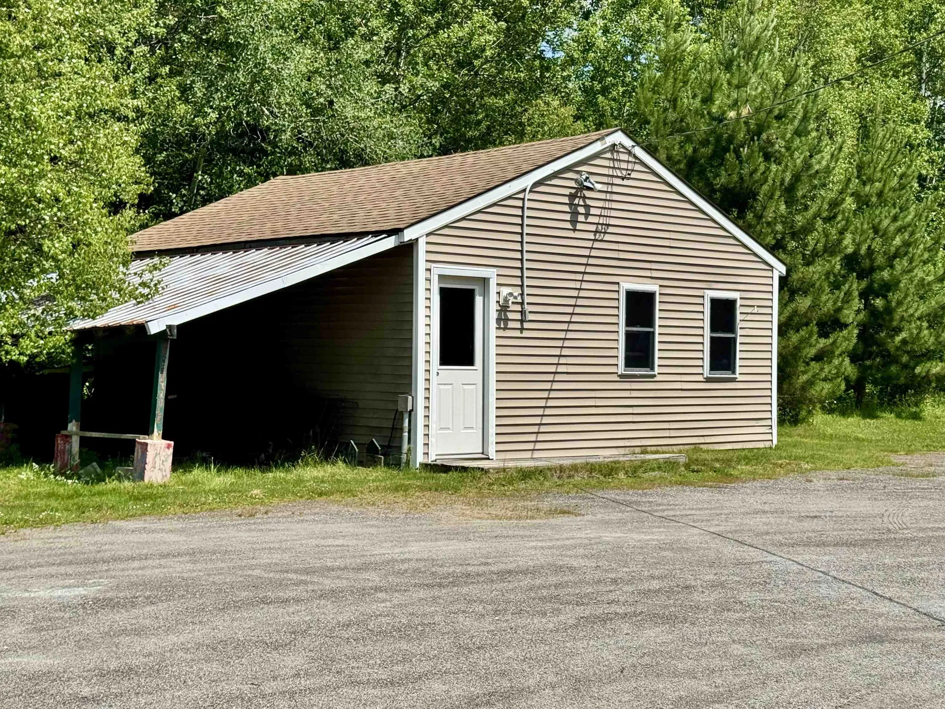 18 Stoddard Road Columbia NH 03576