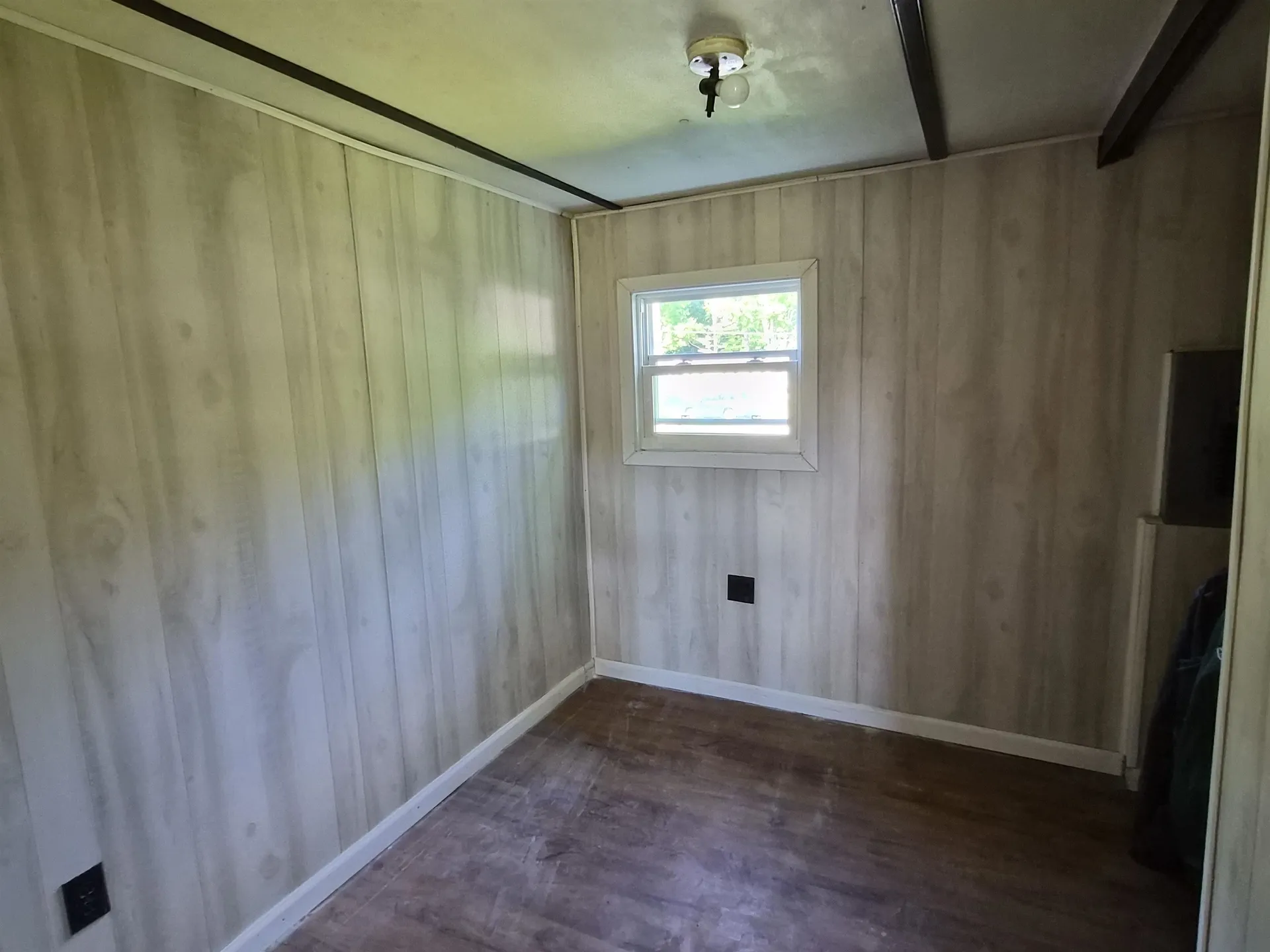 21 Quinn Street Tilton NH 03276