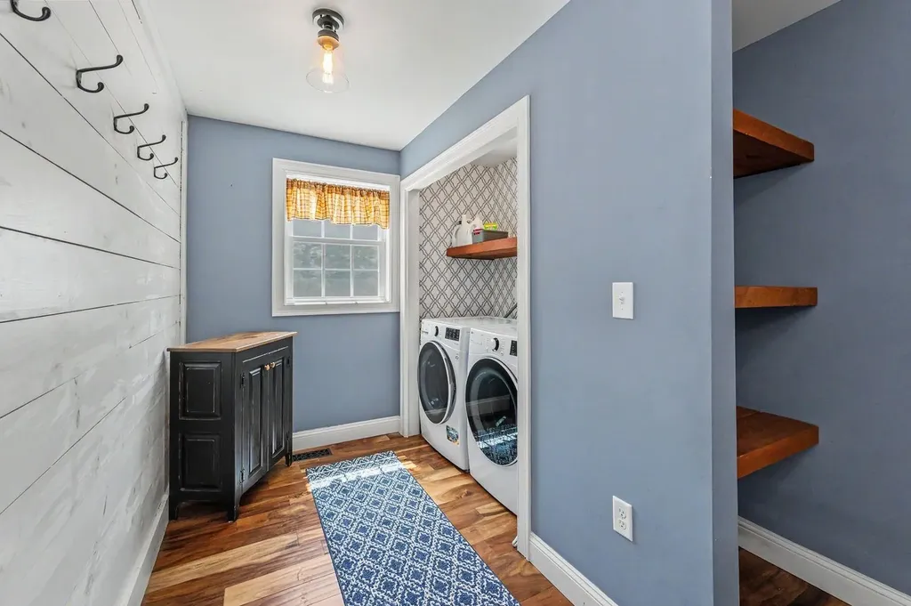 11 Lorden Road New Boston NH 03070