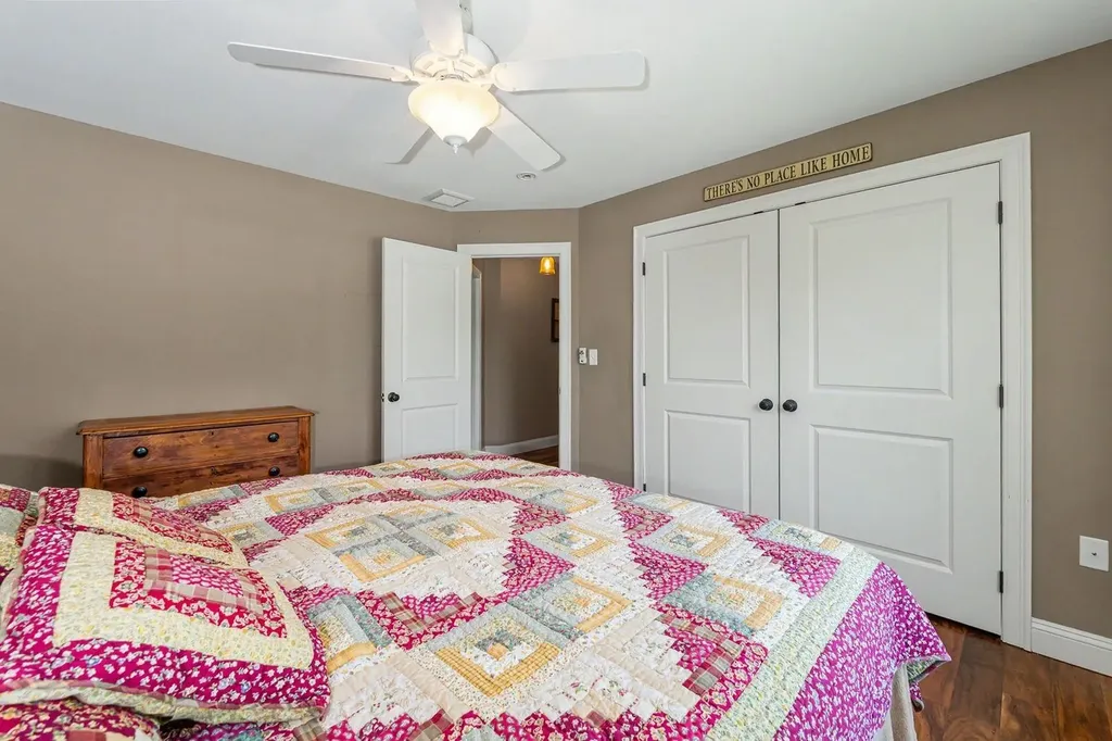 11 Lorden Road New Boston NH 03070