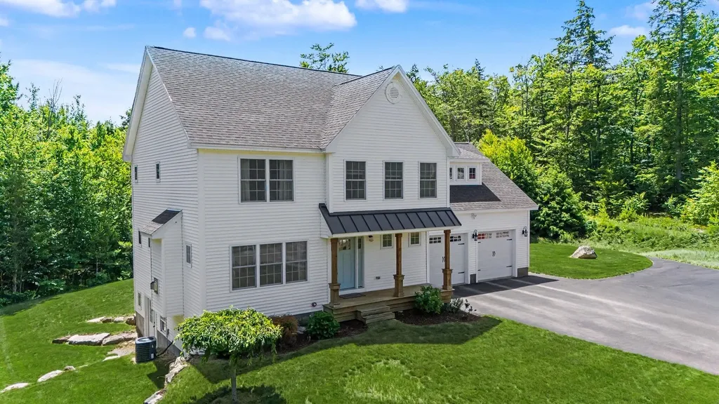 11 Lorden Road New Boston NH 03070