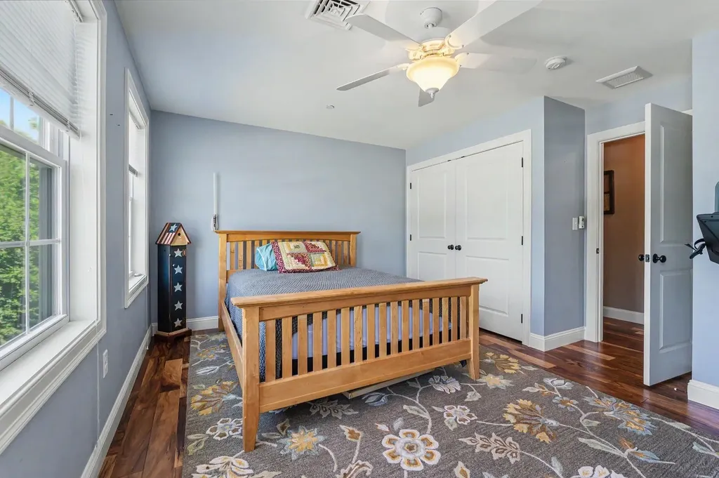11 Lorden Road New Boston NH 03070