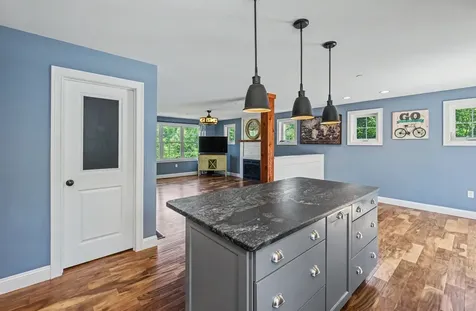 11 Lorden Road New Boston NH 03070