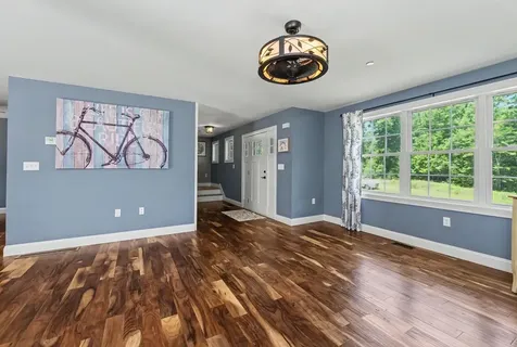 11 Lorden Road New Boston NH 03070