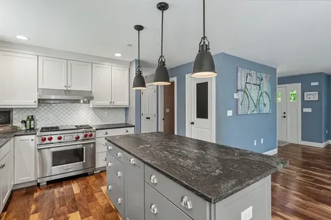 11 Lorden Road New Boston NH 03070