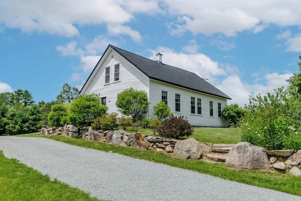 87 Porter Road Bath NH 03740
