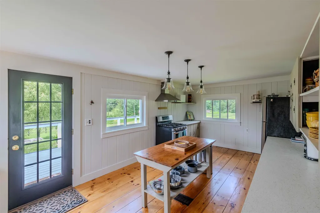 87 Porter Road Bath NH 03740