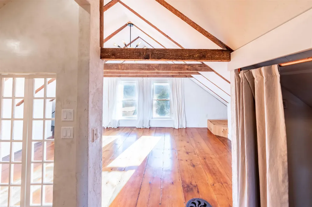 87 Porter Road Bath NH 03740