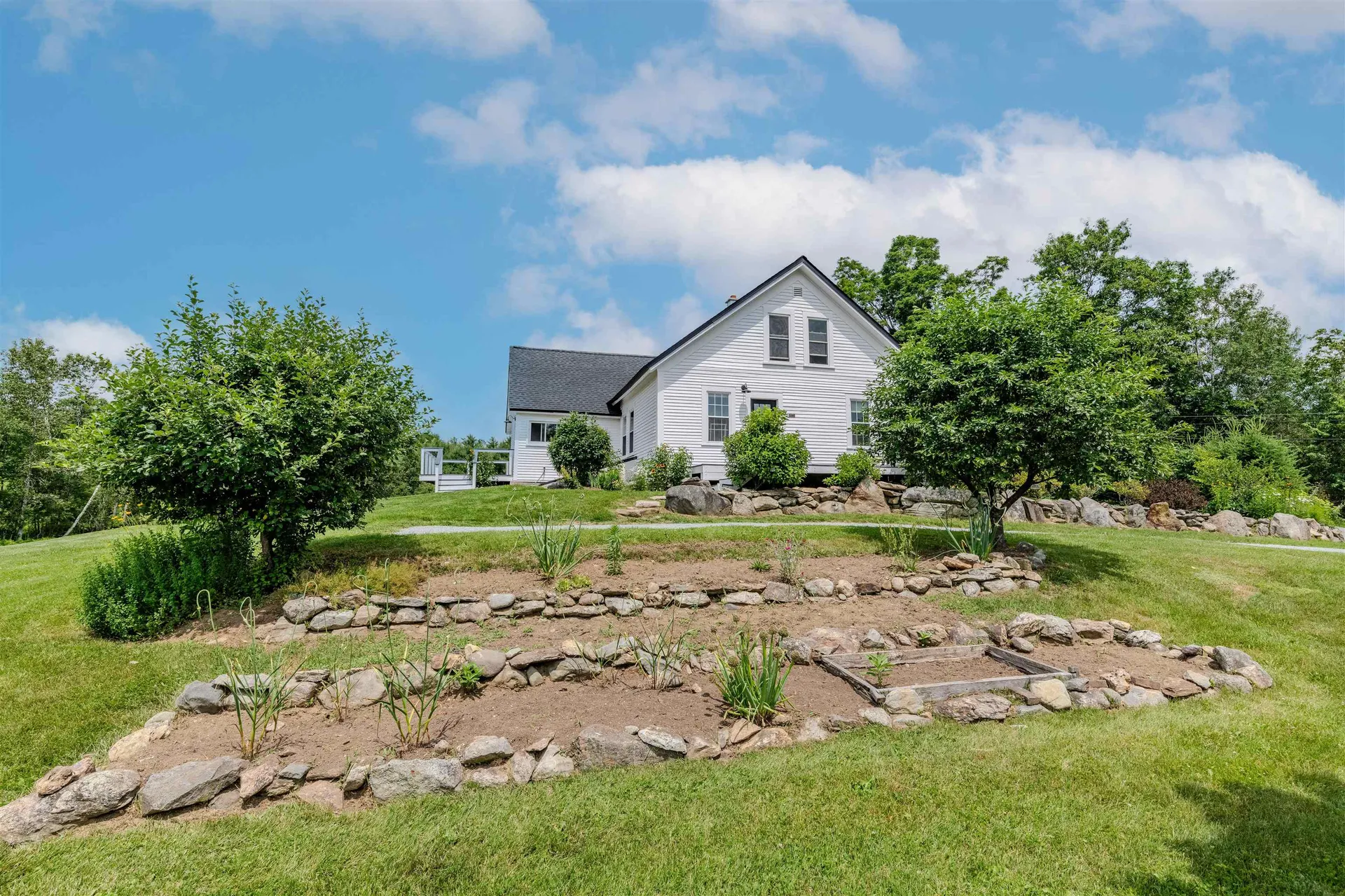 87 Porter Road Bath NH 03740