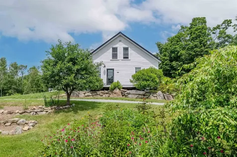 87 Porter Road Bath NH 03740