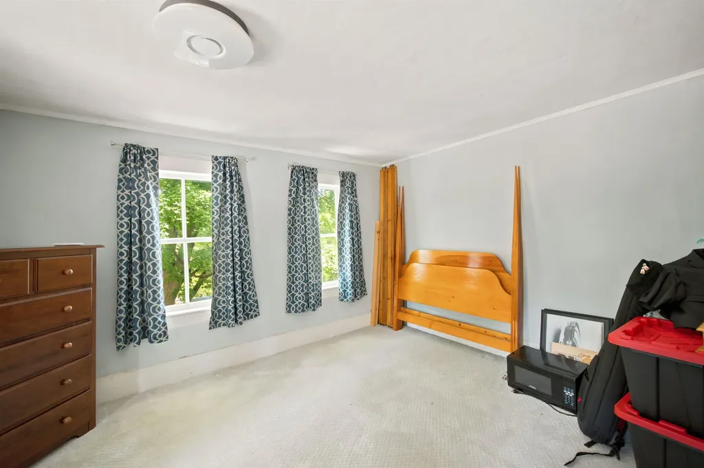 131 Waterloo Street Warner NH 03278