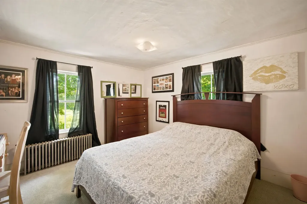 131 Waterloo Street Warner NH 03278