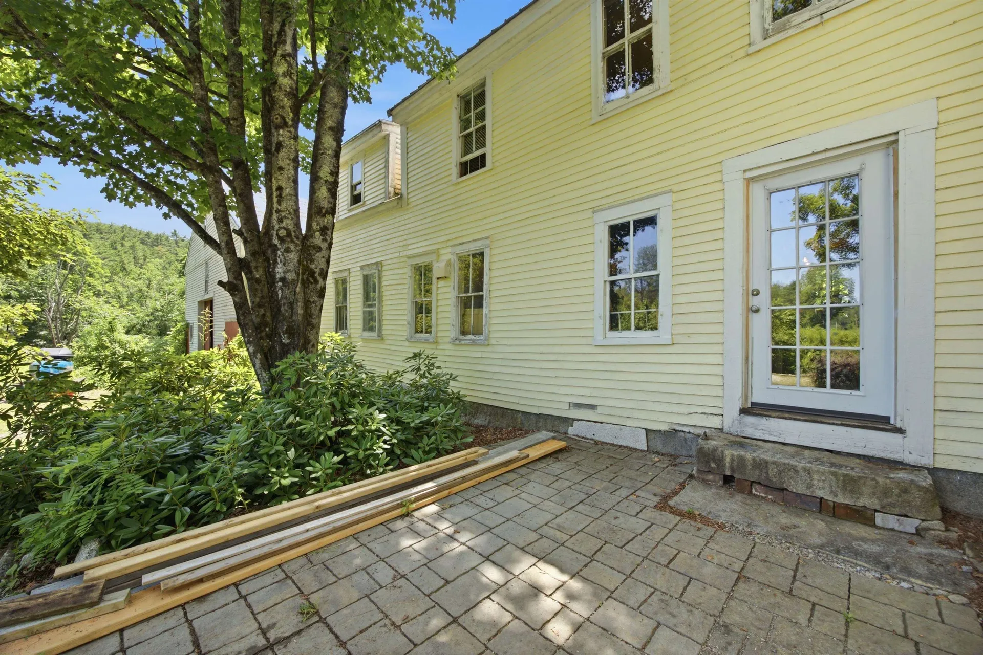131 Waterloo Street Warner NH 03278