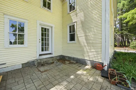 131 Waterloo Street Warner NH 03278
