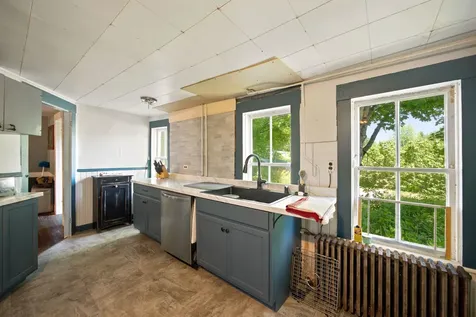 131 Waterloo Street Warner NH 03278