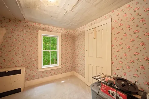 131 Waterloo Street Warner NH 03278
